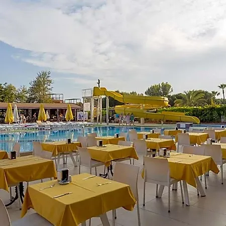 Mediterranean Breeze Hotel 4*