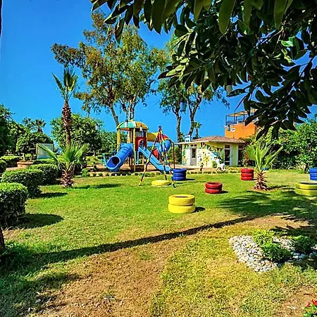 Hotel Mediterranean Breeze